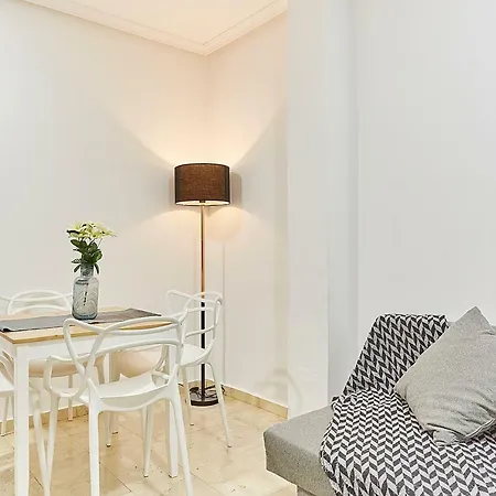 Leeways Apartment III In Gran Via Madrid Exterior photo